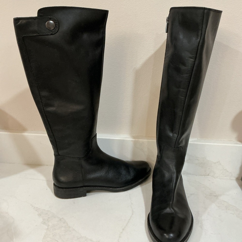 Franco Sarto women's 8.5 tall black leather boots Cheshire Riding Side Zip
